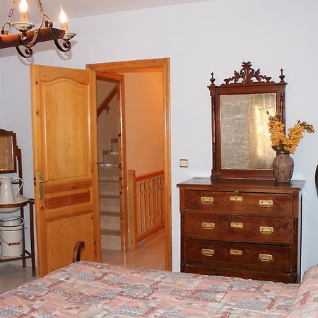 Villa Casa De La Virginia Valdealgorfa Habitación foto