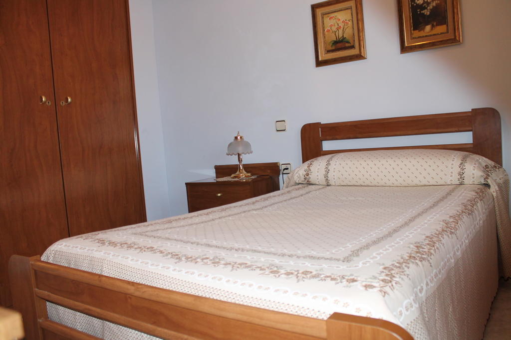 Villa Casa De La Virginia Valdealgorfa Habitación foto